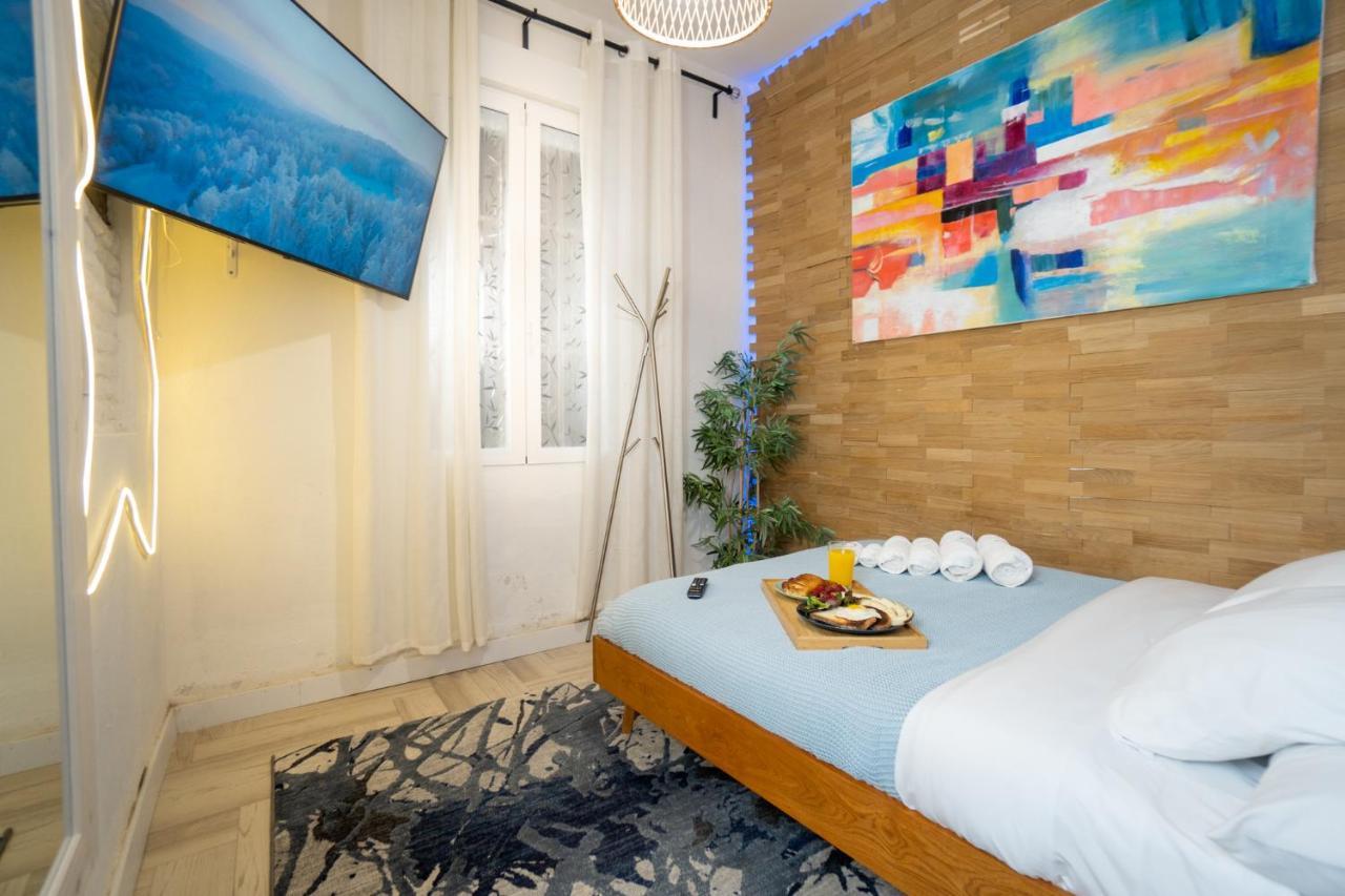 Cozy Apartment Puerta Del Sol & Private Patio Madrid Exteriör bild