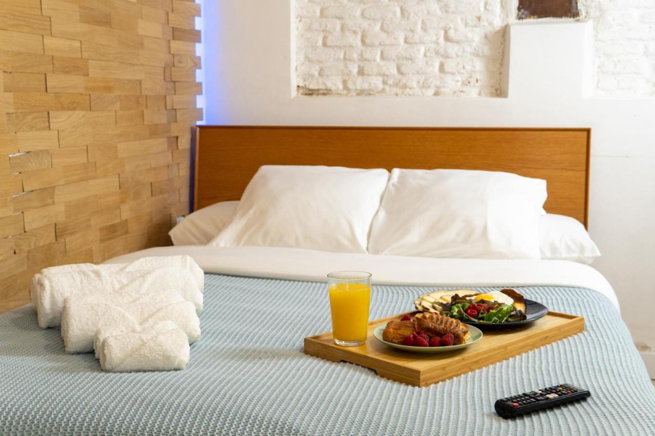 Cozy Apartment Puerta Del Sol & Private Patio Madrid Exteriör bild